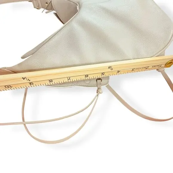 Betsey Johnson Festival RARE Gold Vegan Leather Butterfly Boho Y2K Crossbody Bag - Picture 12 of 14